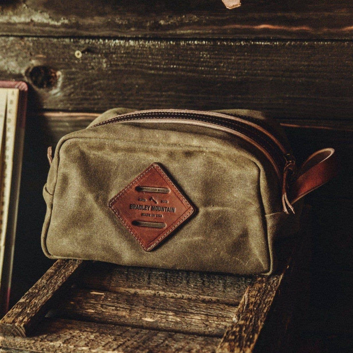 Bradley Mountain Dopp Kit - Field Tan