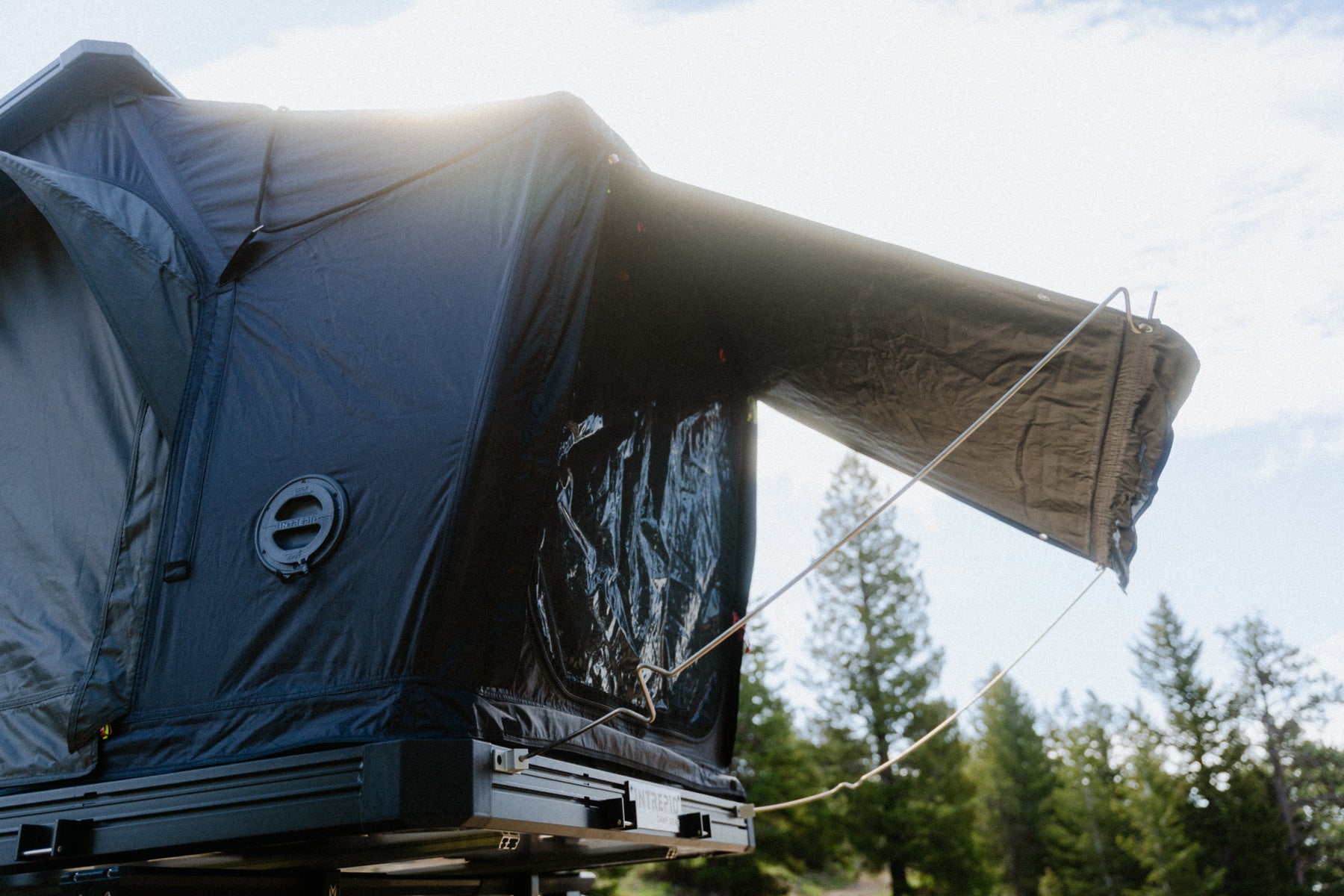 intrepid rooftop tent Geo 2.5 Pro Rooftop Tent