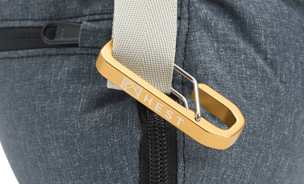 Hest Carabiner