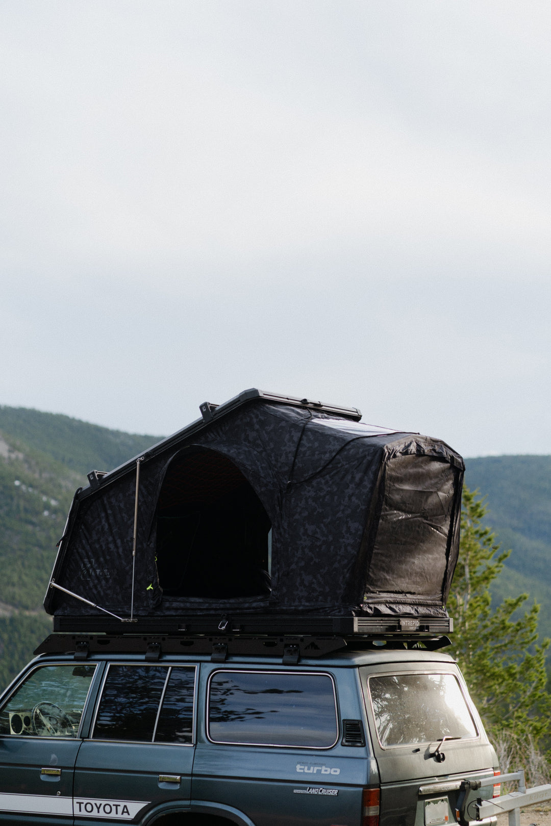 Intrepid Geo 2.5 Pro Rooftop Tent